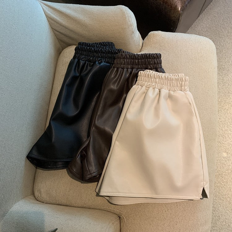 Vida shorts i skinnimitation med hög midja