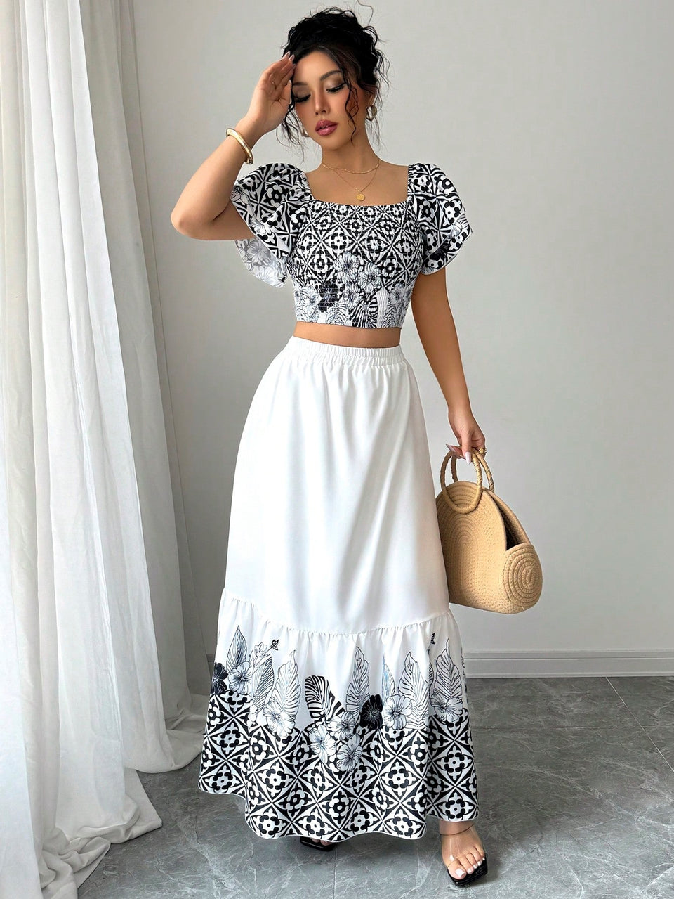 Set med off shoulder-topp och lång A-linjekjol