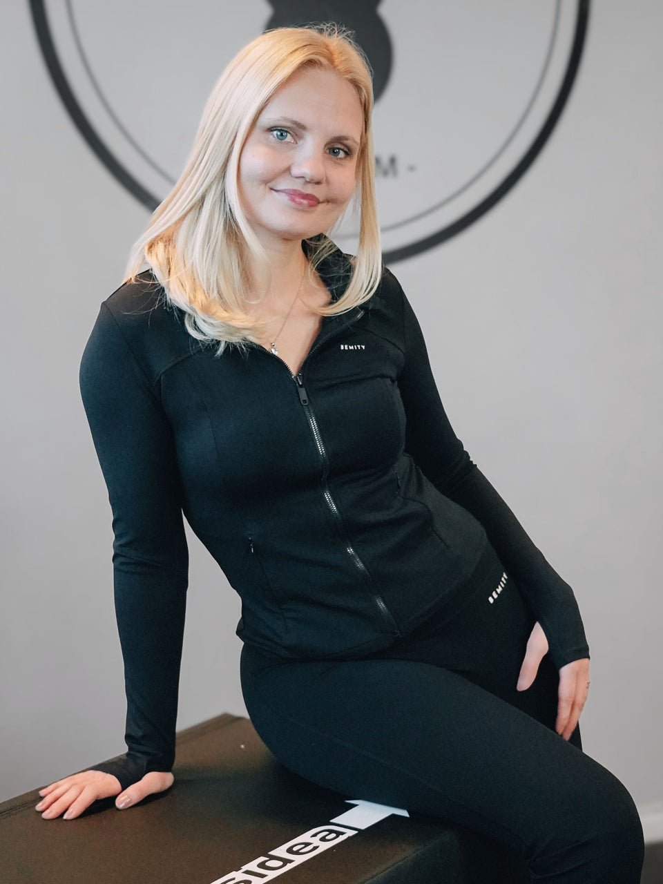 BEMITY SHAPE Training Jacket