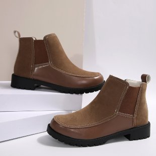 Boots med plattå – korta kängor med snörning
