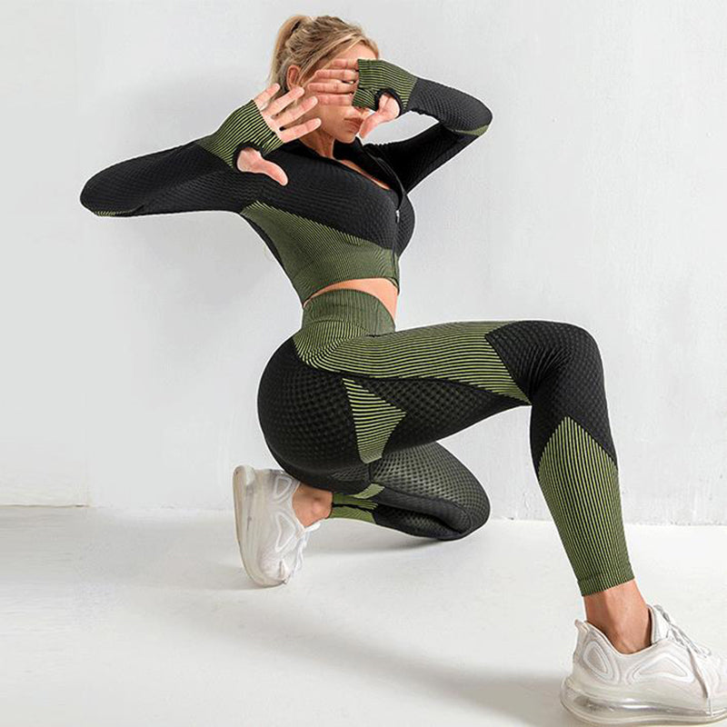 Sömlöst träningsset i 3 delar – leggings, topp och sport-bh
