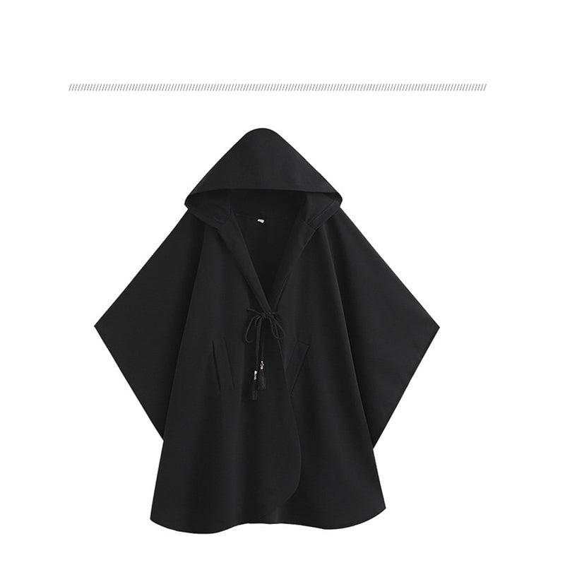 Lång asymmetrisk capekappa i ullkänsla