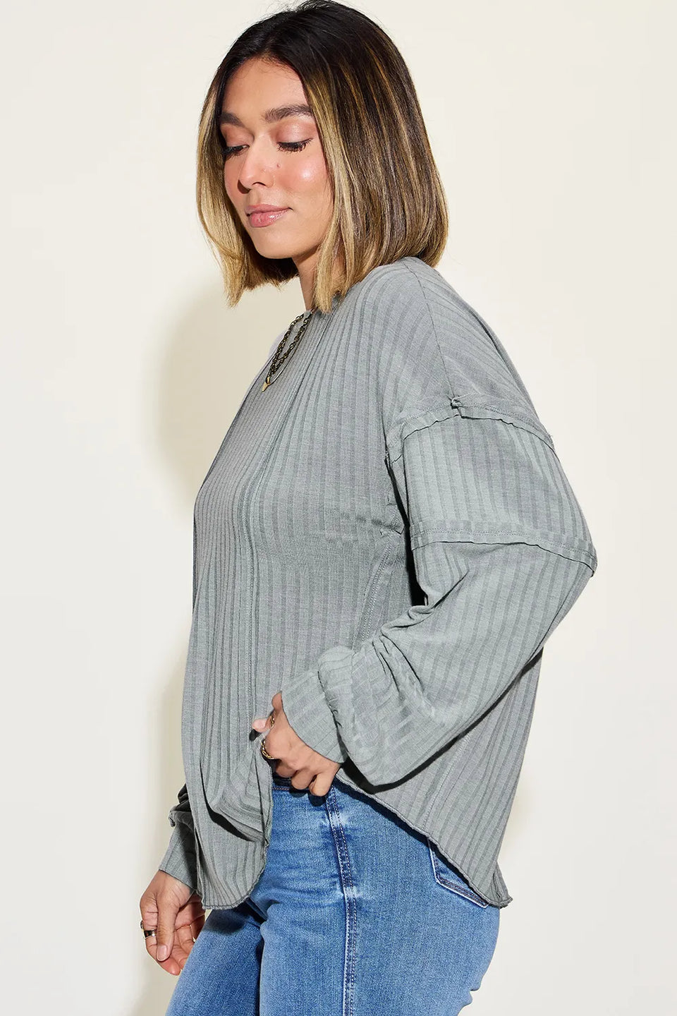 Basic Bae Ribbed Round Neck Long Sleeve T-Shirt