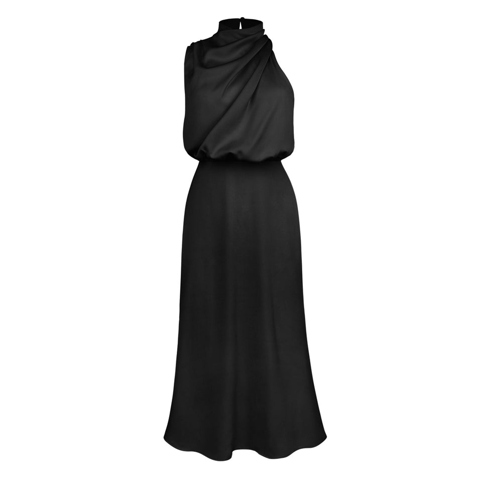 Lång satinklänning med draperad halterneck