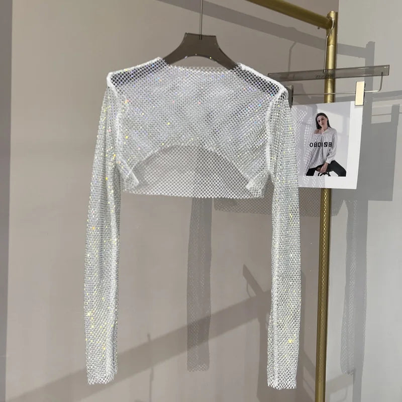 Kort nättopp med strass och långa ärmar