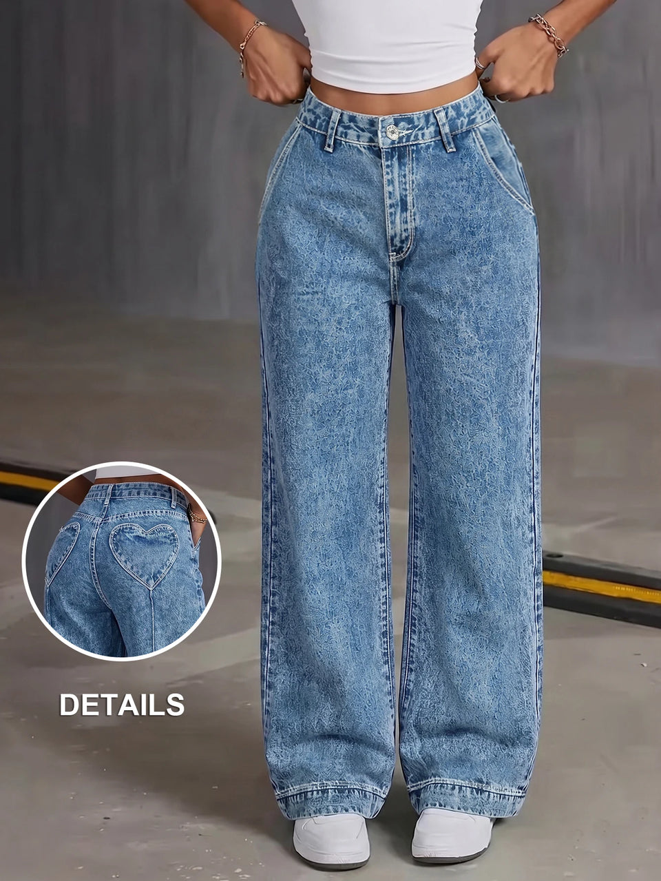 Vida jeans med hög midja och hjärtfickor
