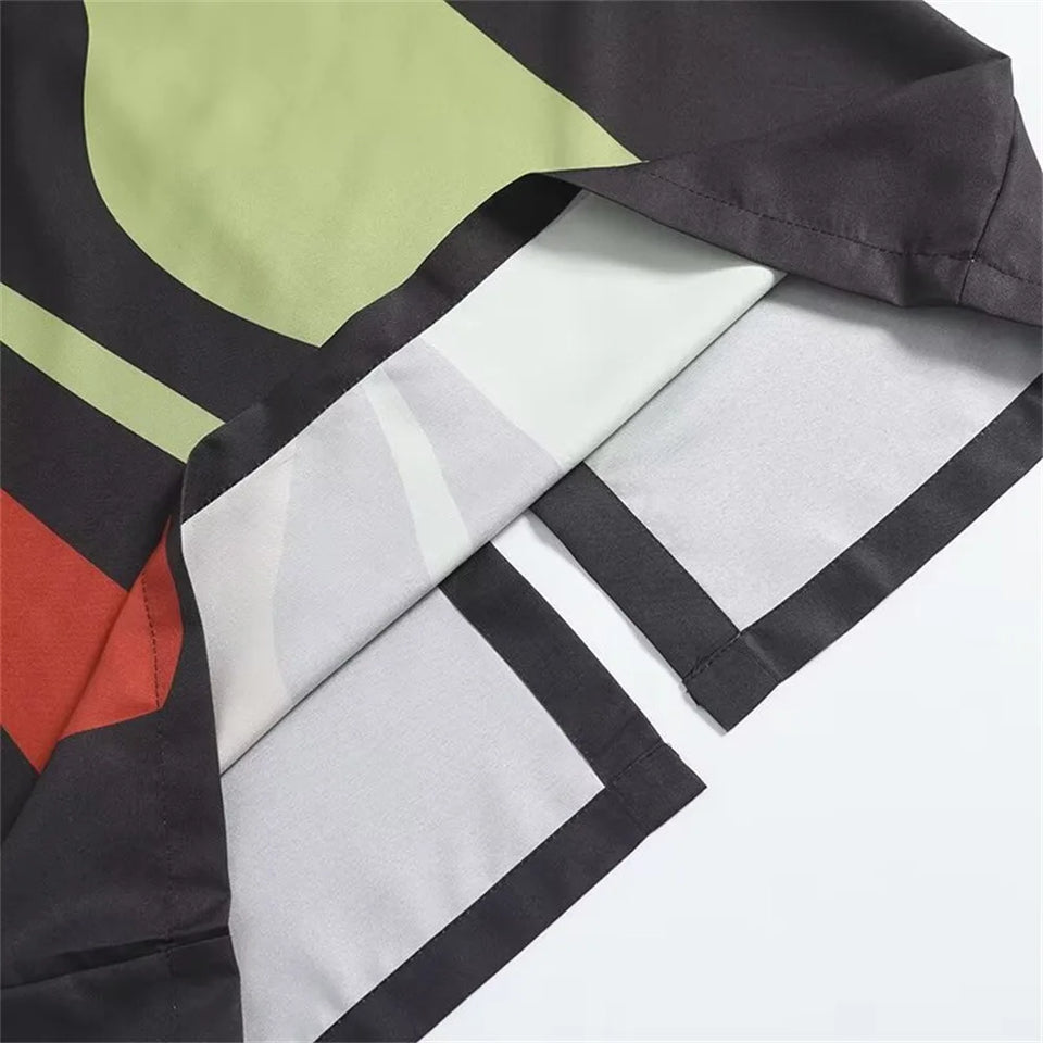 Axelbandslös maxiklänning med blommigt tryck