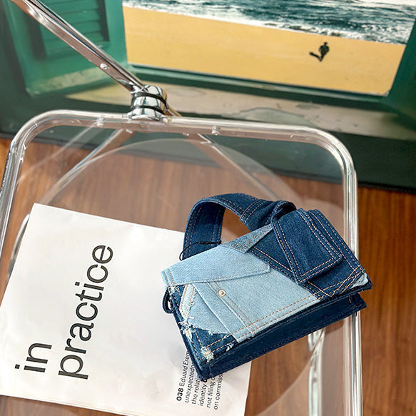 Denimväska crossbody med tygkedja