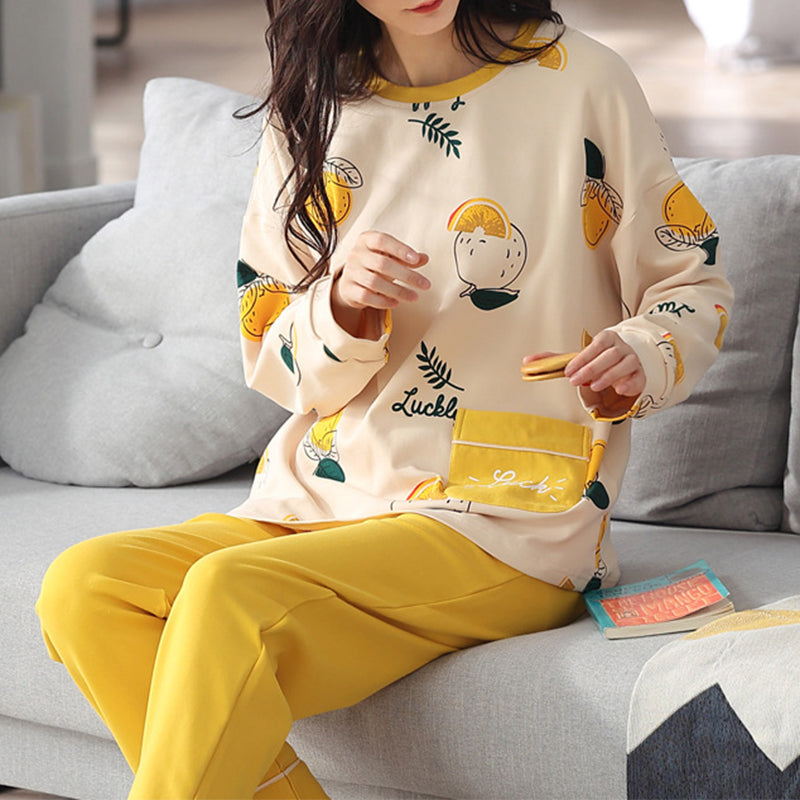 Pyjamasset med lång ärm och byxa – mönstrat