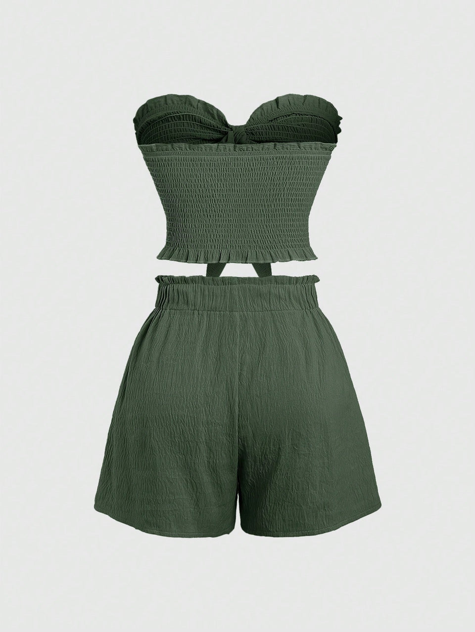 Set med knuten bandeautopp och vida shorts